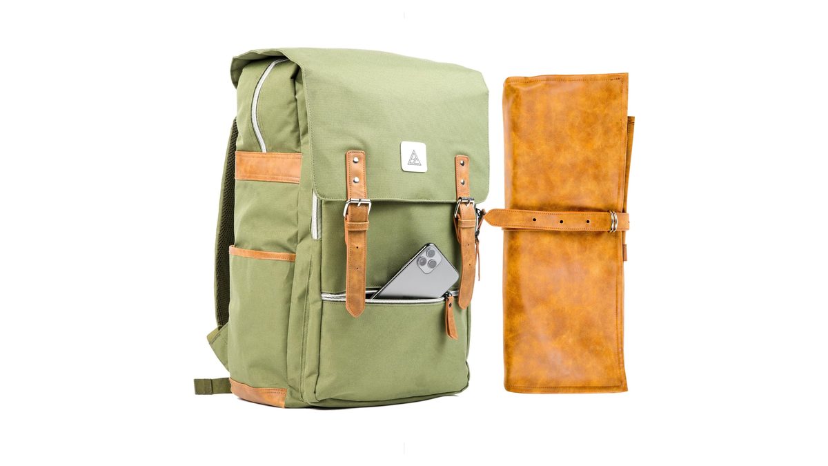 Culinary Curators chef backpack with leather knife roll